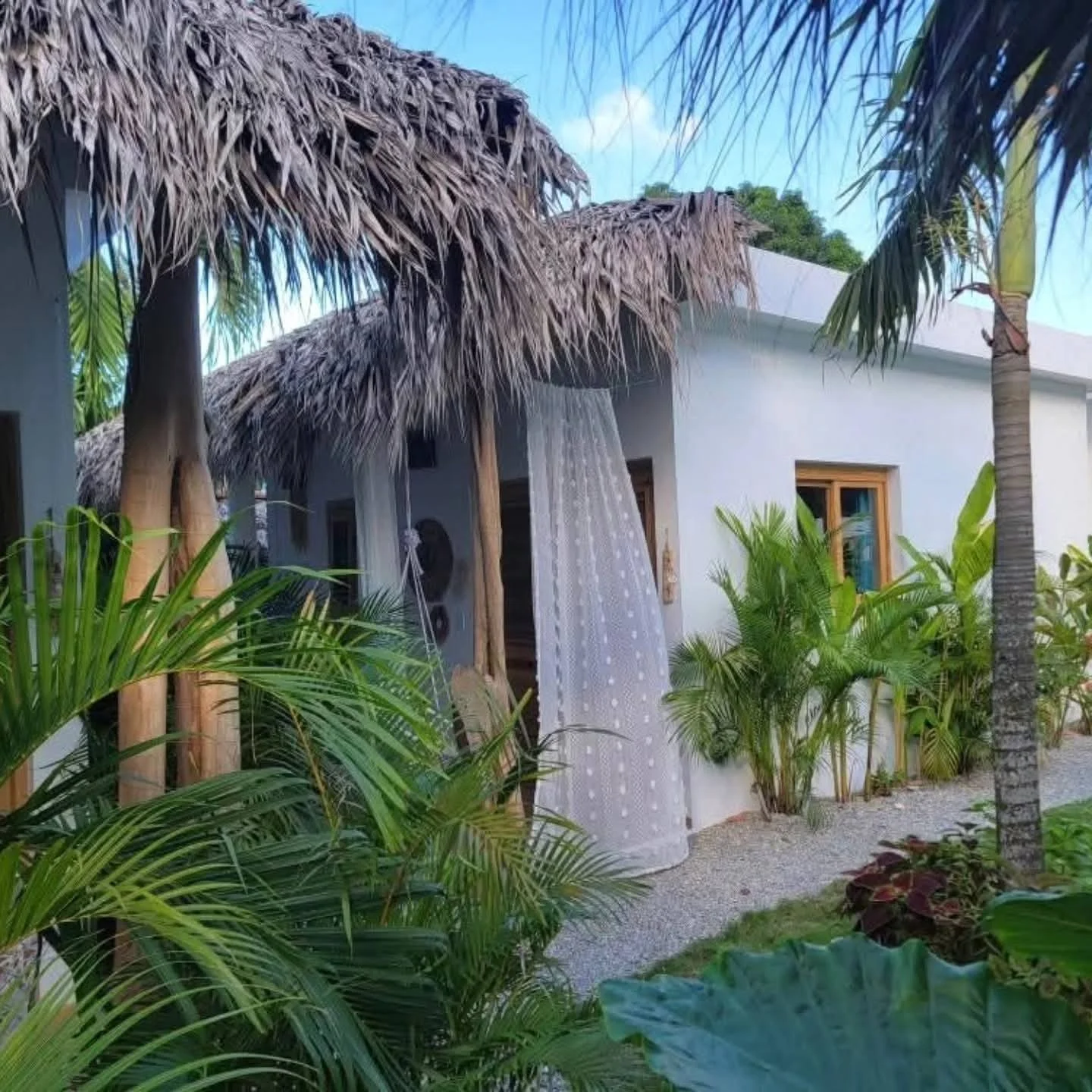 Mini-Villa COSON / Private JACCUZZI et Pool
