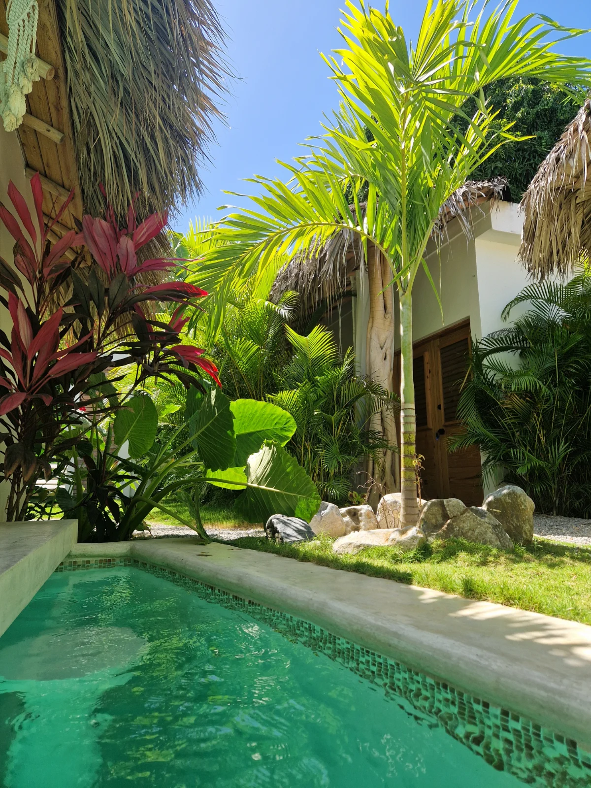 Mini-Villa COSON / Private JACCUZZI et Pool